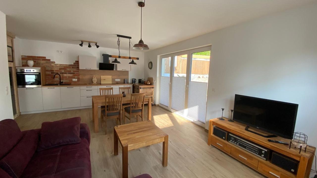 Kloenhuesing Apartman Altefähr Kültér fotó