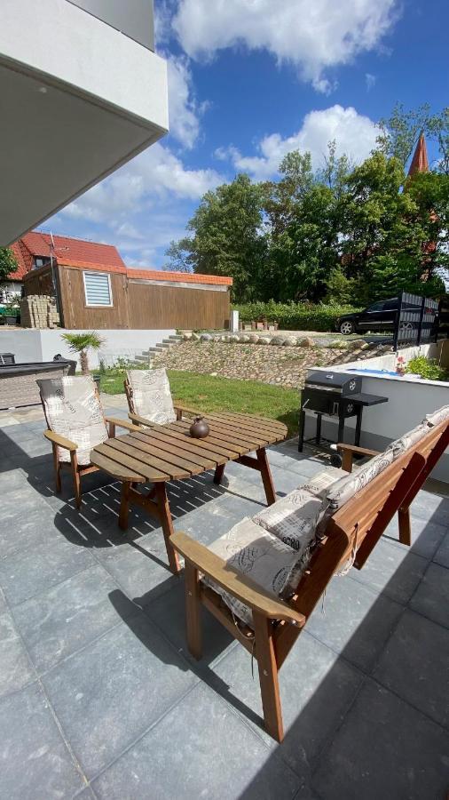 Kloenhuesing Apartman Altefähr Kültér fotó
